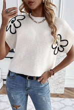 Load image into Gallery viewer, White Flower Embroidery Sweater Top
