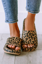 Load image into Gallery viewer, Leopard Print Thick Sole Slip On Slippers
