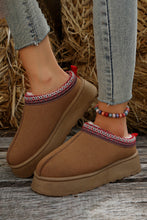 Load image into Gallery viewer, Chestnut Suede Contrast Print Round Toe Plush Lined Flats
