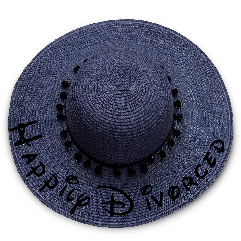 Happily Divorced print Floppy Beach Hat - Black Pompoms