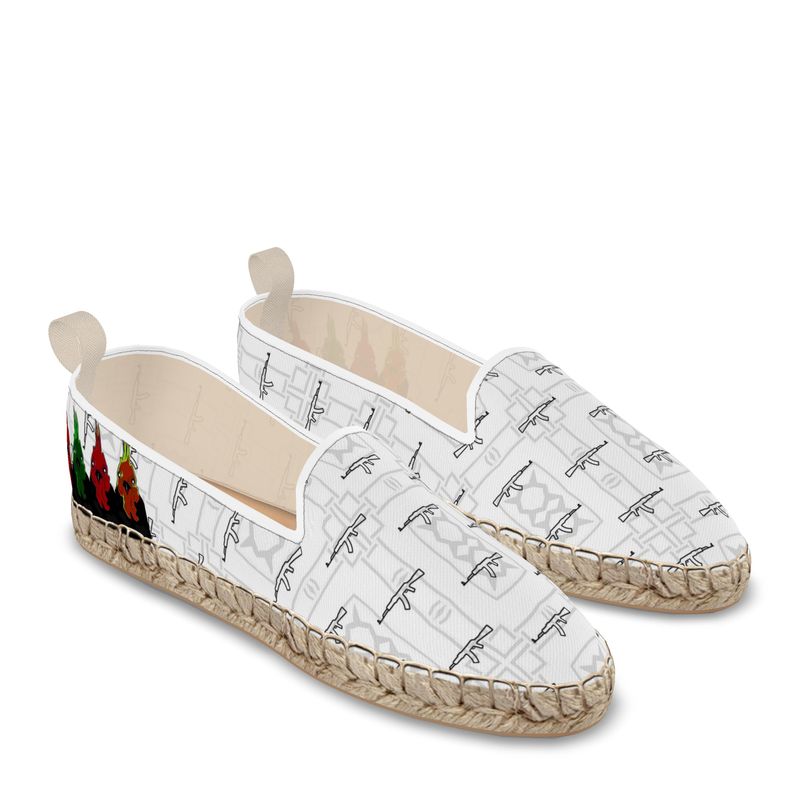 #426 cocknload loafer espadrilles white print with rooster/guns